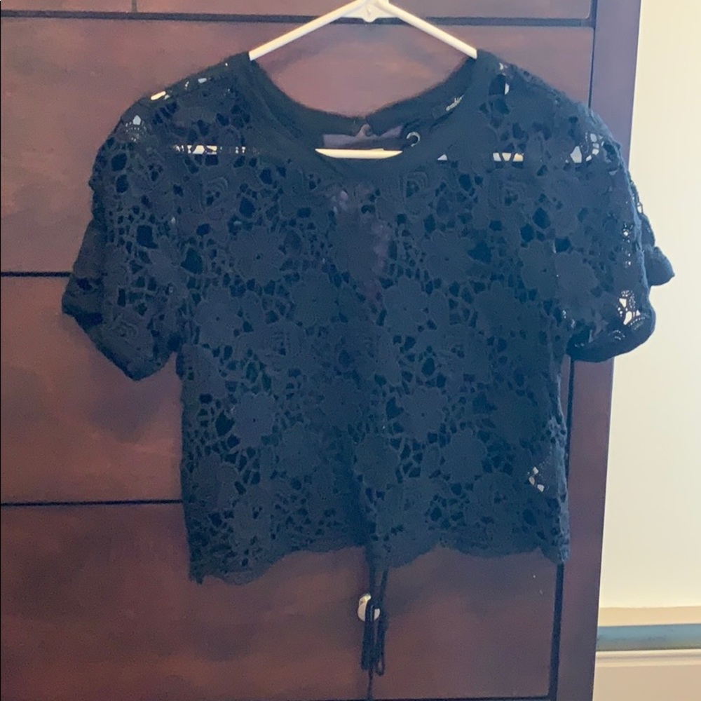 Black shirt